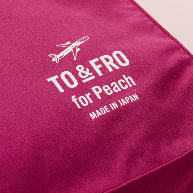 TO&FRO 【Peachコラボ】バックパック-スクエア- OUTLET価格】TO&FRO for Peach Backpack -Square- Magenta