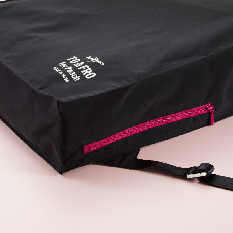 TO&FRO 【Peachコラボ】バックパック-スクエア- OUTLET価格】TO&FRO for Peach Backpack -Square- Magenta