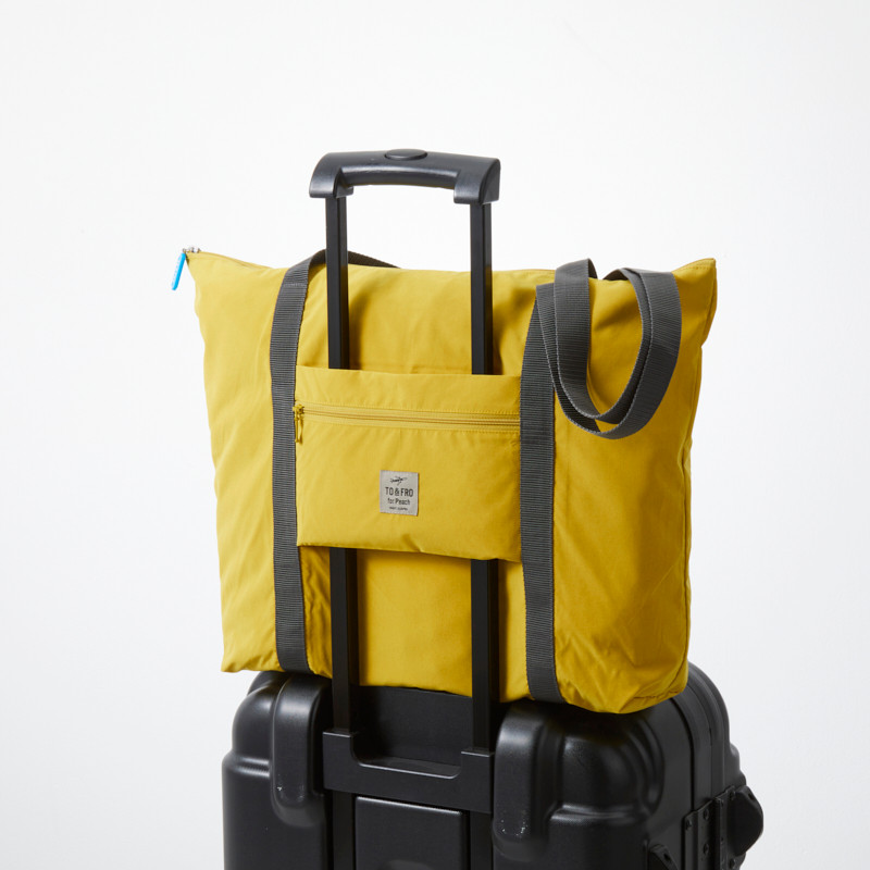 【TOUS】TOUSベア柄トート ピーチ TO&FRO for Peach Carry-on Tote Bag Yellow - Peach公式