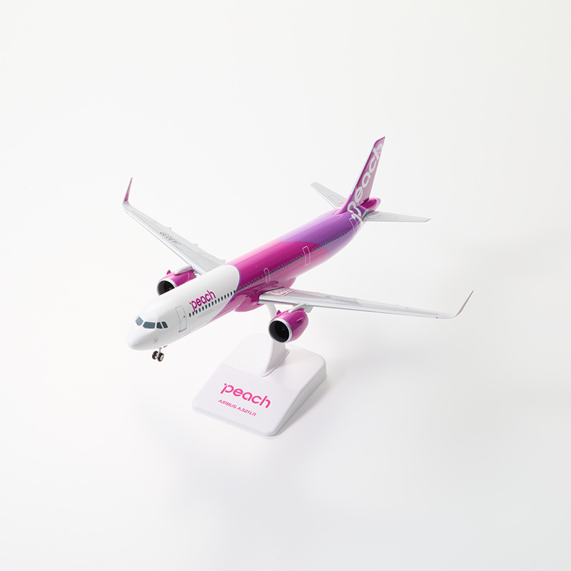 1:100 スケールモデル Peach A321LR JA903P - Peach公式
